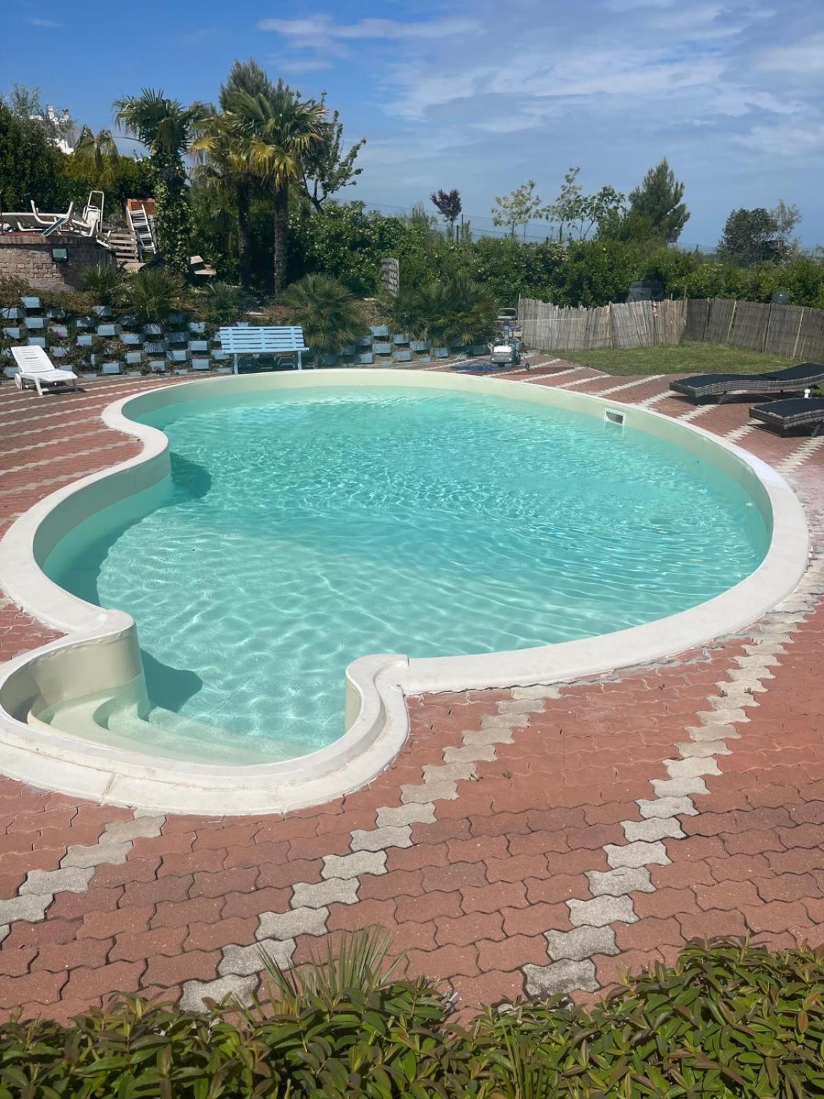 B&B Villa Alma San Costanzo ภายนอก รูปภาพ